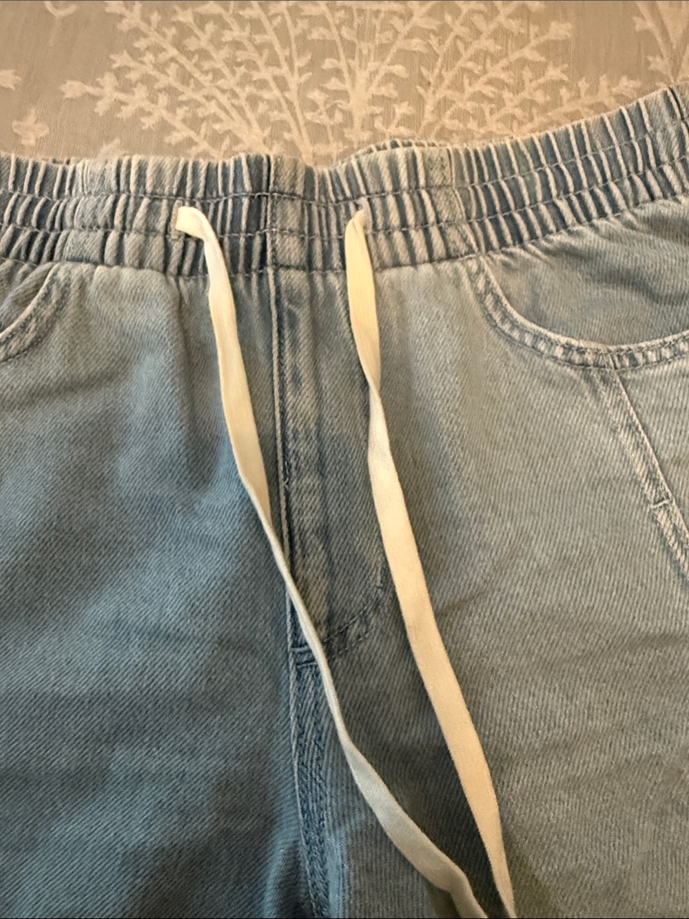 Universal Thread Light Blue Elastic Waist Denim Shorts with Drawstring - Picture 3 of 6